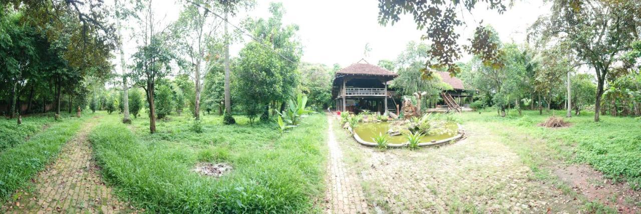 Vuonthuguesthousegarden Kon Tum Экстерьер фото